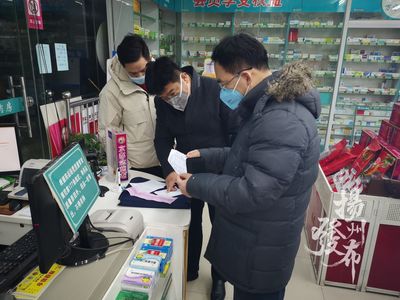 揚(yáng)州行動(dòng)·滾動(dòng) | 一日四千件，企業(yè)開(kāi)足馬力，防護(hù)服產(chǎn)能背后的市場(chǎng)考量